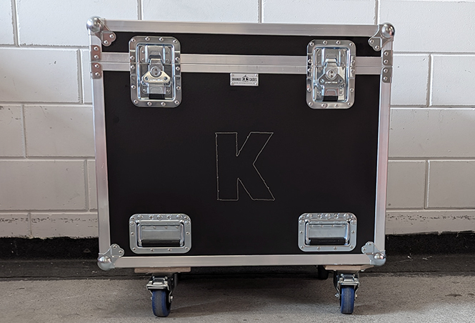 Kabelkist met logo gegraveerd - Orange Cases